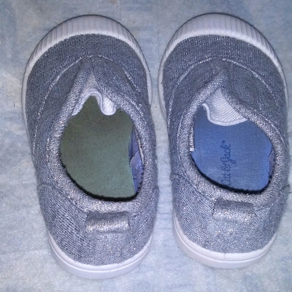 Cat and Jack Toddler Girl- Silver Slip On Shoes - Picture 4 of 6